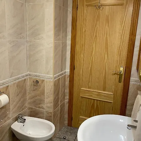 En Plaza Triangular Y Muy Cerca De La Playa Benidorm